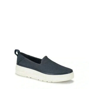 Baretraps Women's Nevin Slip On Sneaker-8.5